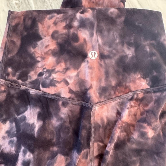 Lululemon align high rise 25” leggings - Picture 2 of 3